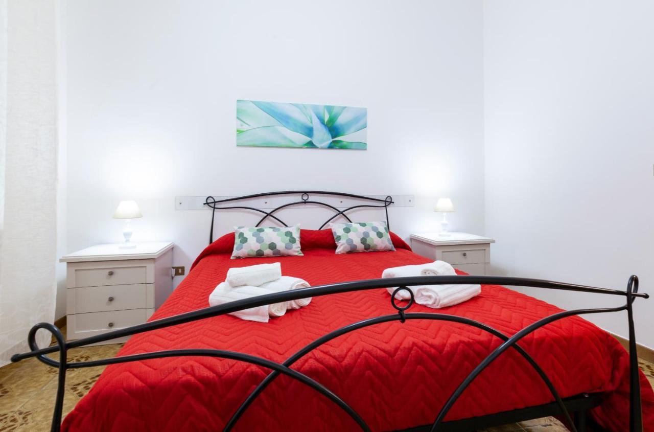 Lupomonaco Rooms Veglie Extérieur photo